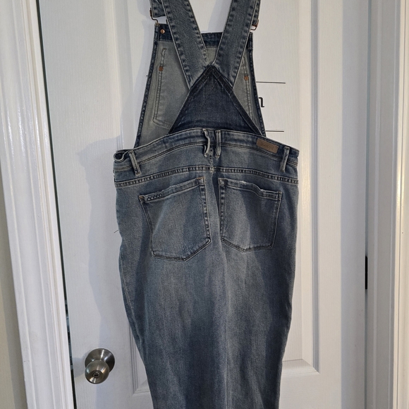 Blank NYC Light Blue Denim Overalls - Picture 2 of 5